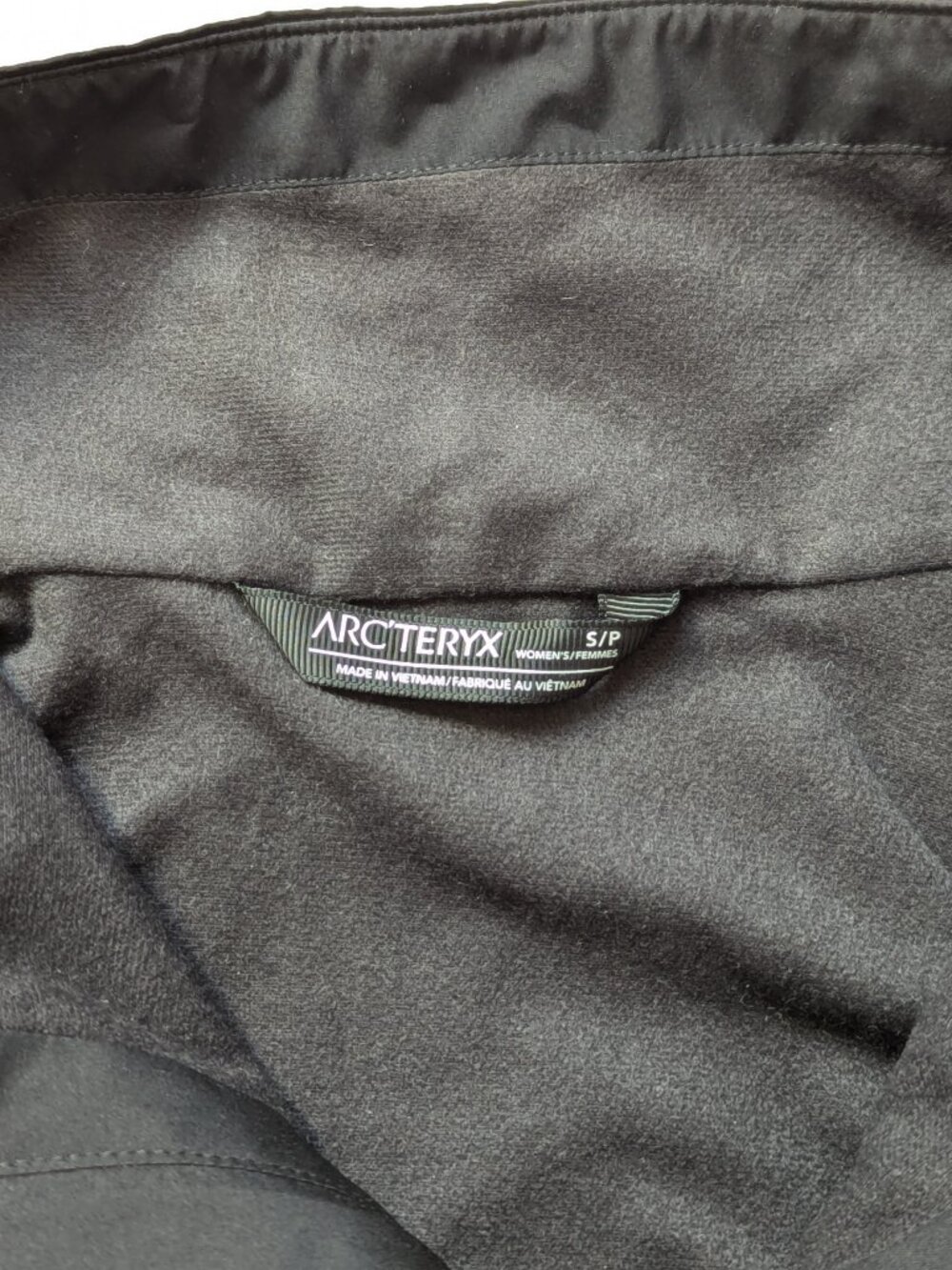Arc’teryx Solano Jacket - Picture 4 of 9